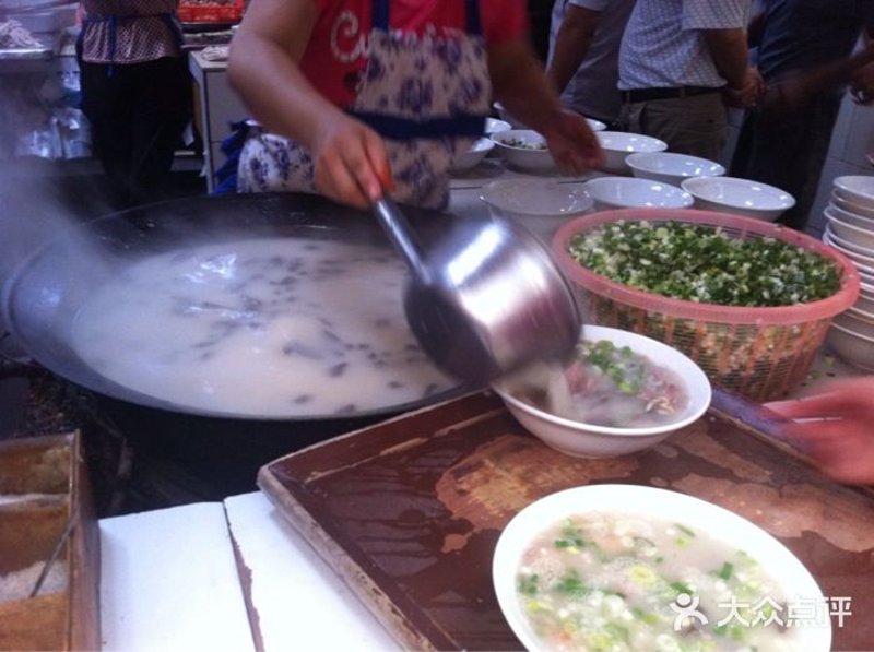 探索家乡的味道——带你领略本地特色美食的魅力